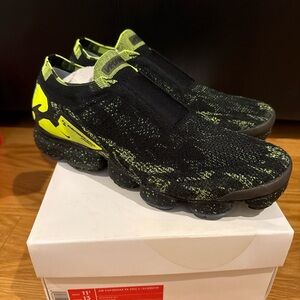 Nike x Acronym collab Air Vapormax Flyknit Black and Neon Green Sneakers